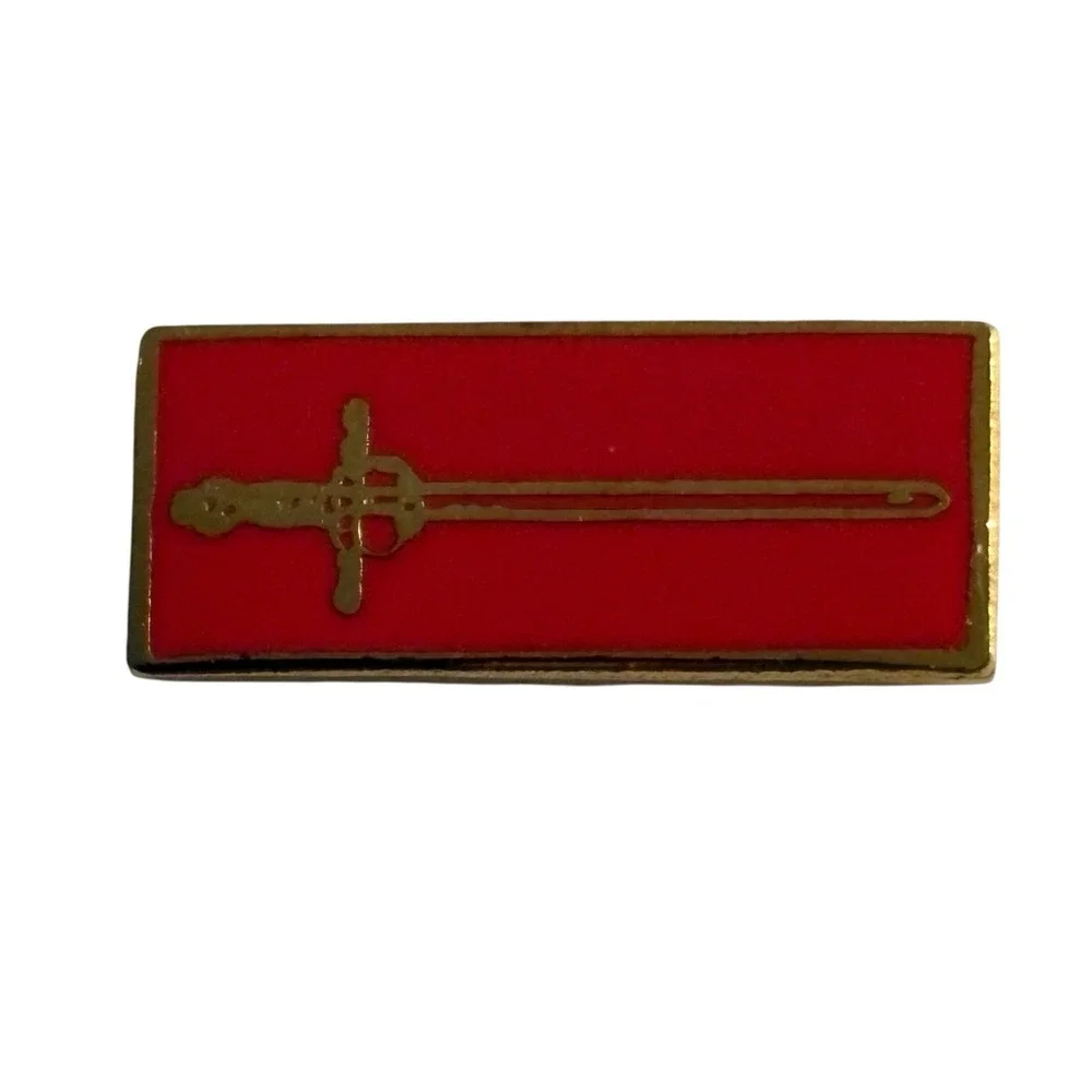 Coronation Sword Lapel Hat Pin Pinback‎ Tie Tack Red Rectangle Vintage Enamel